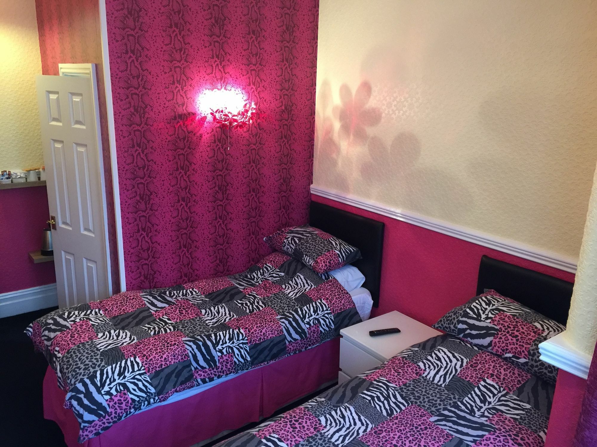 The Trentham Hotel Blackpool Extérieur photo